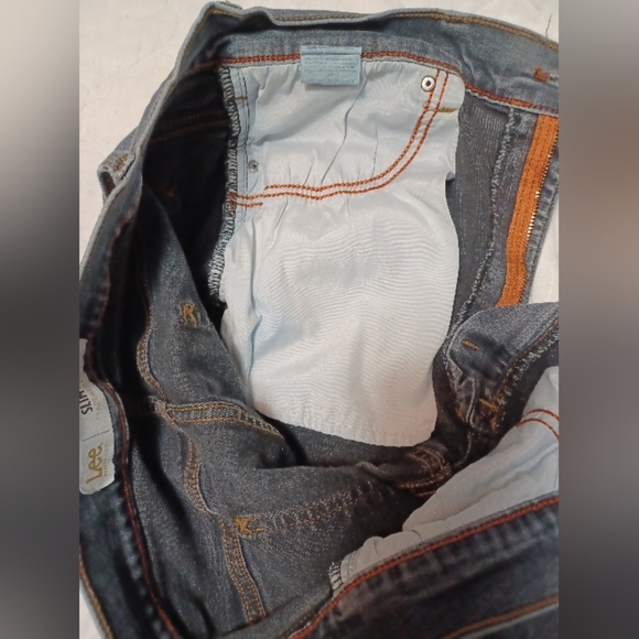 A Lee Men's Modern Series Slim Fit Tapered Leg Denim Jeans - Picture 10 of 11